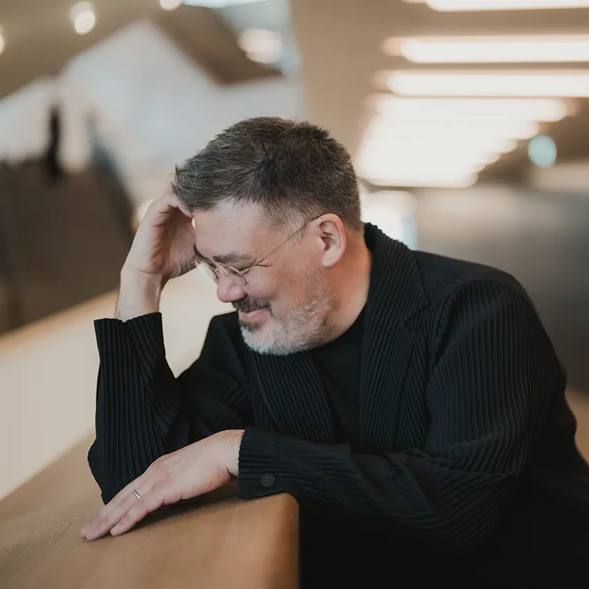 Porträtfoto von Alan Gilbert