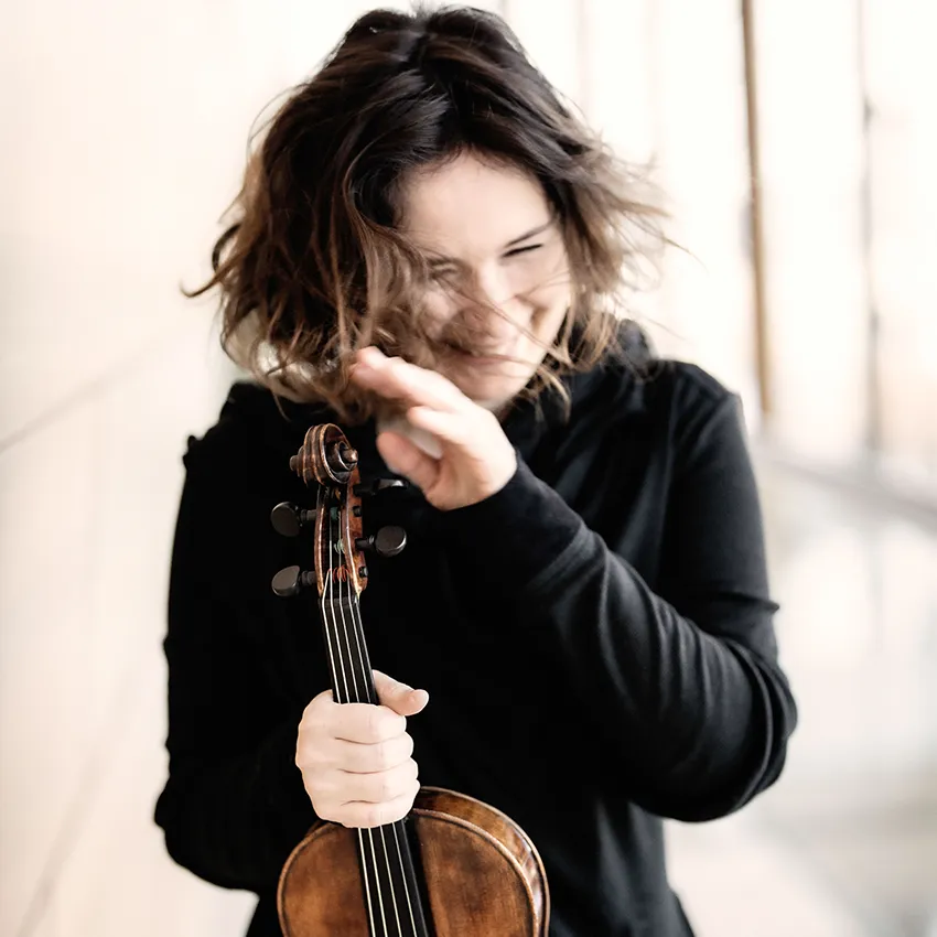 Porträtfoto von Patricia Kopatchinskaja