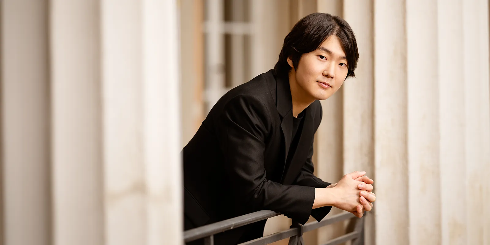 Porträtfoto von Seong Jin Cho